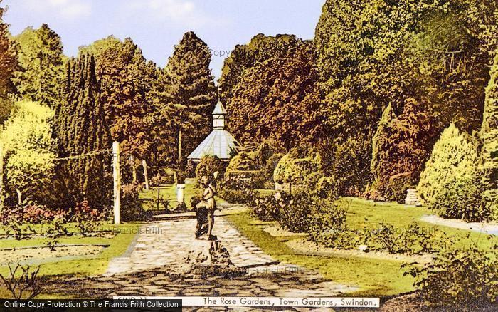 Photo of Swindon, The Rose Gardens, Town Gardens 1948