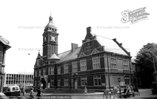 Photo of Swindon, The Town Hall c.1965