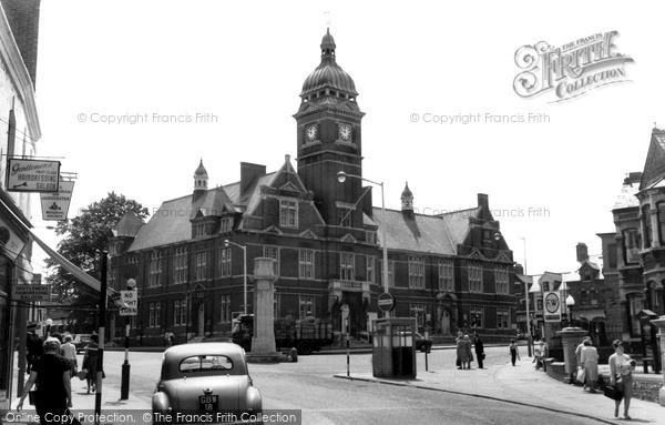 Photo of Swindon, Town Hall c.1965