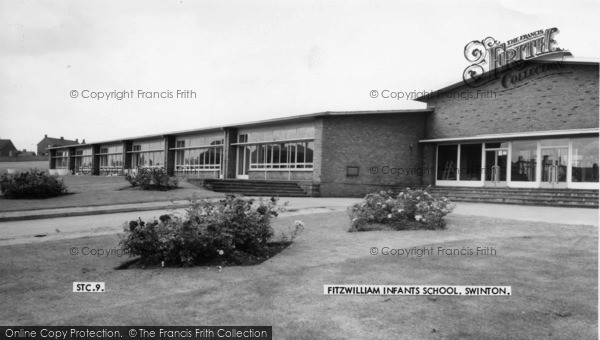 Photo of Swinton, Fitzwilliam Infants School c.1955