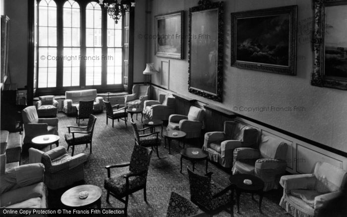 Photo of Swinton Park, Conservative College, The Lounge c.1960