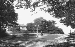 Hill 1898, Sydenham