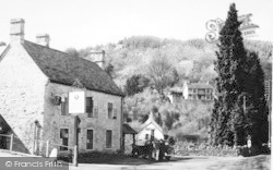 The Inn c.1950, Symonds Yat