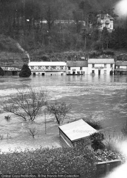 Photo of Symonds Yat, The River Wye In Flood c.1950