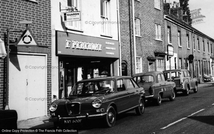 Photo of Syston, Cars In Melton Road c.1965
