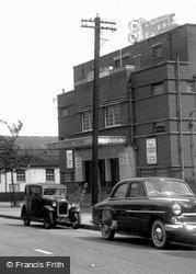 The Savoy In Leicester Road c.1960, Syston