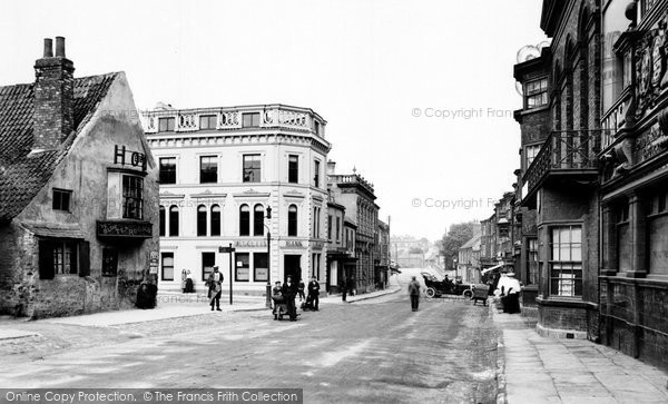 Photo of Tadcaster, Bridge Street 1907