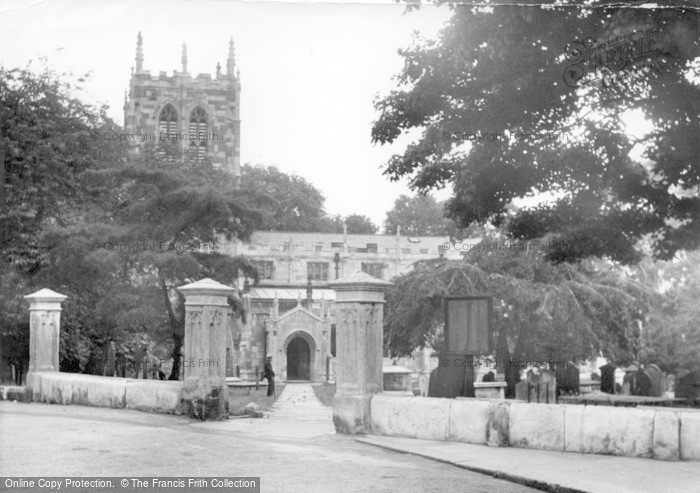 Photo of Tadcaster, St Mary's Church c.1955