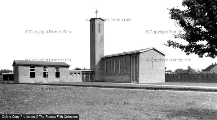 Photo of Tadley, Great St Mary's Church c.1965
