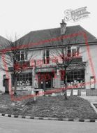 A.W.Niblett's Shop, Shelvers Hill c.1955, Tadworth