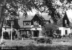 Tadworth, Jennetts Restaurant c1960