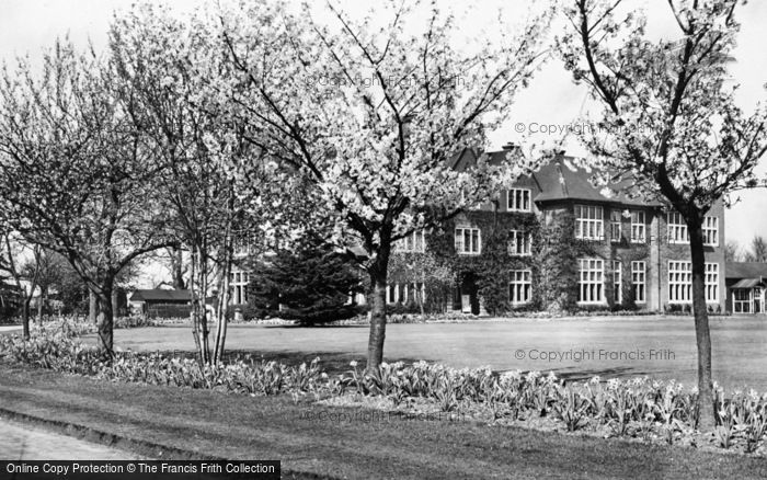 Photo of Tadworth, St Cross c.1955