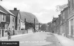 Cardiff Road c.1955, Taffs Well