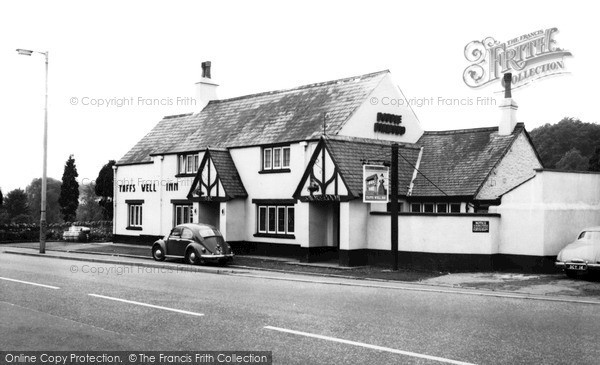 Photo of Taffs Well, Taffs Well Inn c.1955