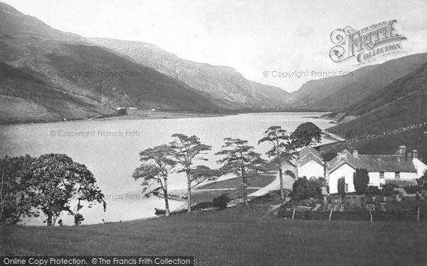 Photo of Tal Y Llyn, Lake, Tyn Y Cornel Hotel 1895