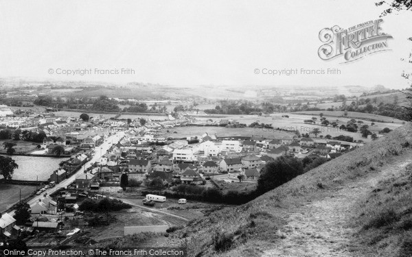 Talbot Green photo