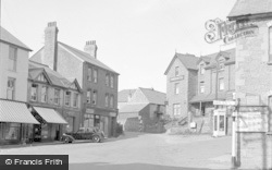 The Square 1952, Talgarth
