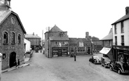 The Square 1955, Talgarth