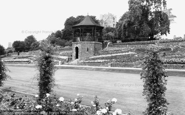Photo of Tamworth, Castle Grounds c.1965