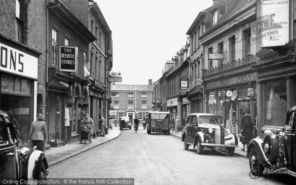 Photo of Tamworth, Market Street 1949