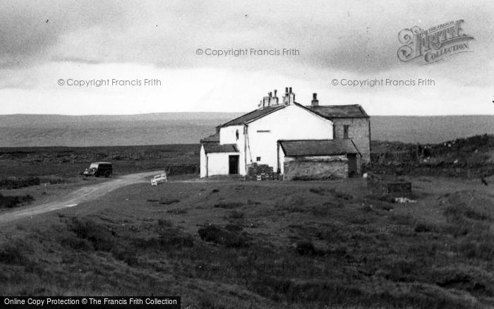 Photo of Tan Hill, Tan Hill Inn c.1955