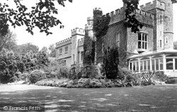 The Castle c.1955, Tankerton