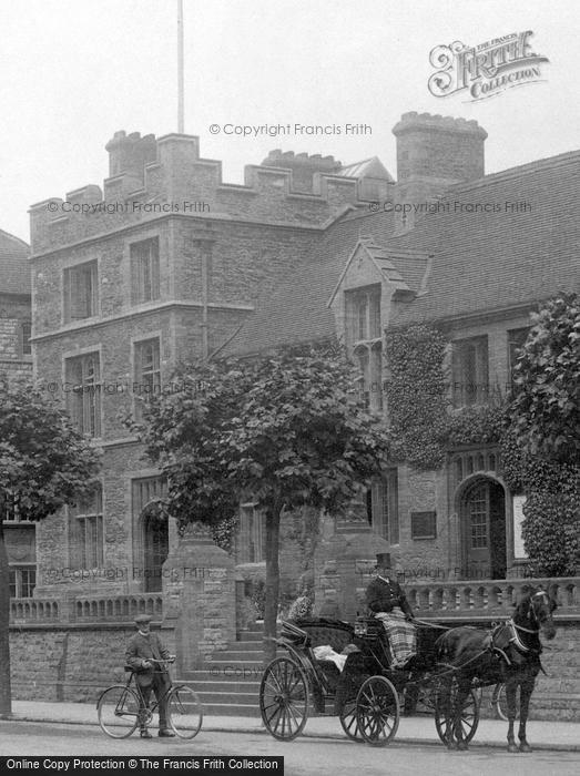 Photo of Taunton, Carriage And Cyclist At Municipal Buildings 1912