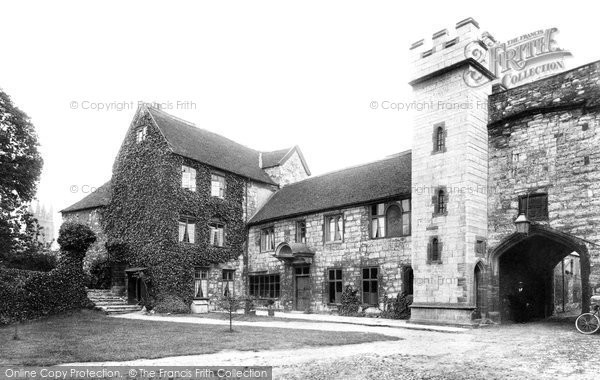 Photo of Taunton, Castle Courtyard 1906