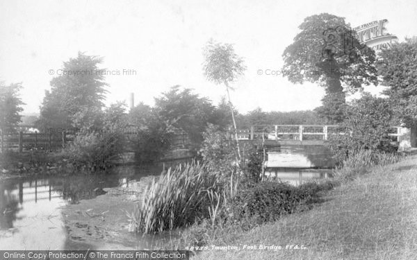 Photo of Taunton, Footbridge 1902