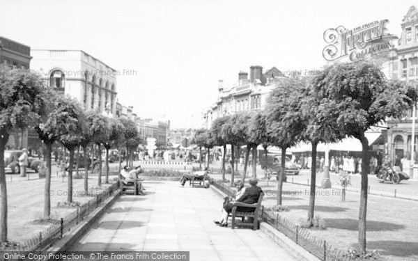 Photo of Taunton, High Street From Market Hall c.1960