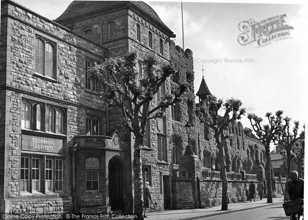 Photo of Taunton, Municipal Buildings c.1939