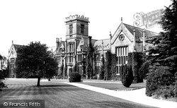 Queen's College 1894, Taunton