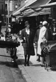 Shopping 1929, Taunton