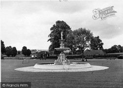 The Fountains c.1939, Taunton