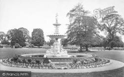 The Park, Fountain 1912, Taunton