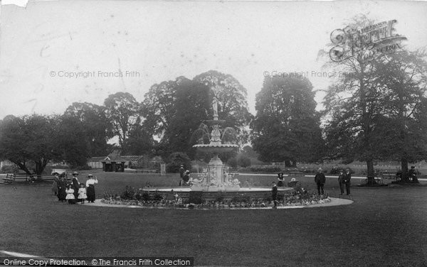 Photo of Taunton, The Park Fountain 1912