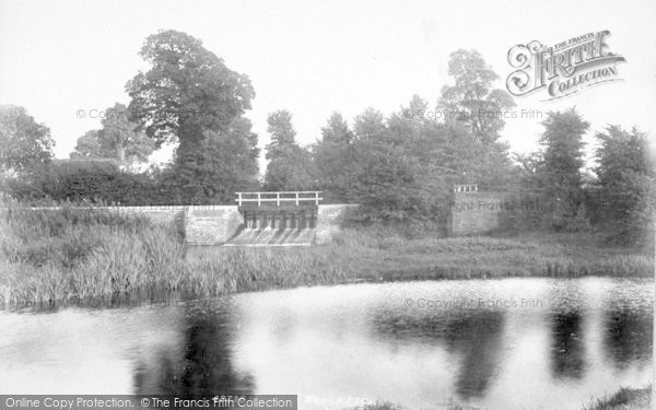 Photo of Taunton, Weir 1902