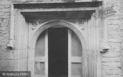 Bedford Hotel, Old Doorway 1910, Tavistock