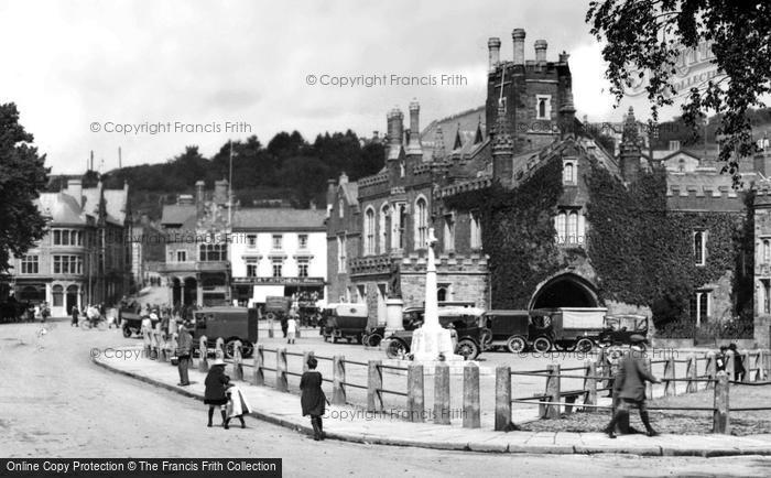 Photo of Tavistock, Bedford Square 1922