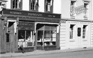 Perratons Restaurant, Duke Street c.1955, Tavistock