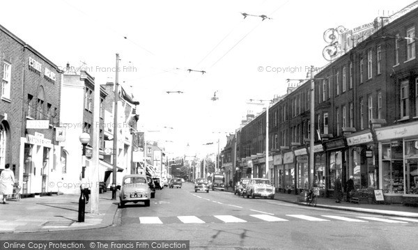 Photo of Teddington, High Street c1960