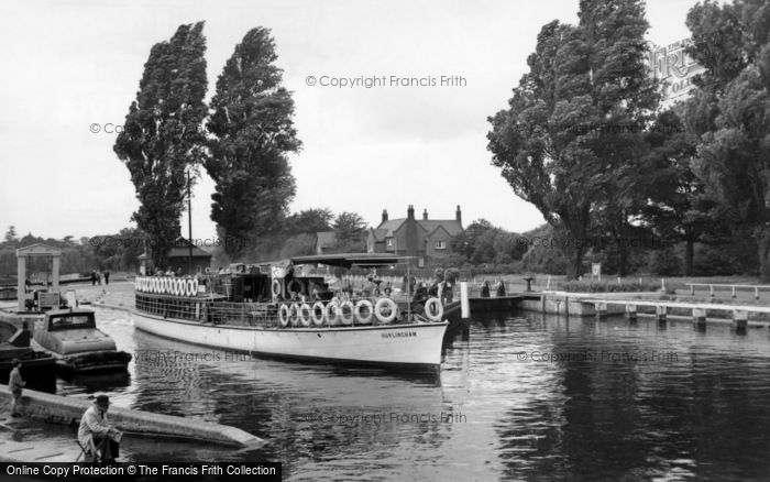 Photo of Teddington, Lock c.1960