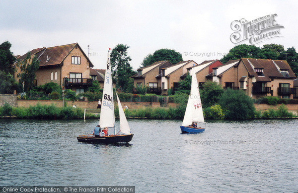 Photo of Teddington, Sailing At Tamesis Club 2005