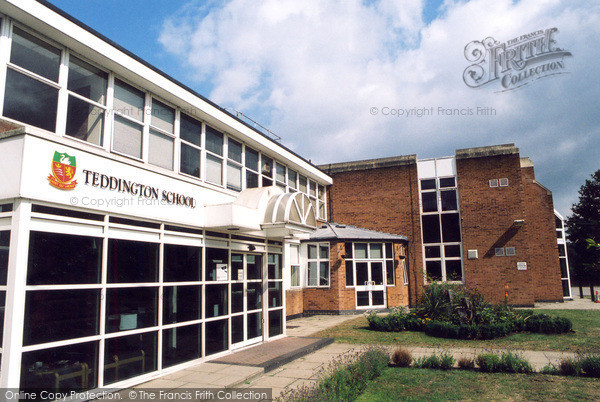 Photo of Teddington, School, Broom Road 2005