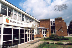 School, Broom Road 2005, Teddington