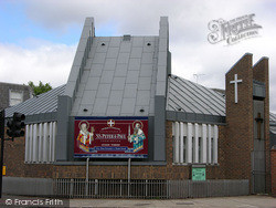 St Peter's And St Paul's Church 2005, Teddington