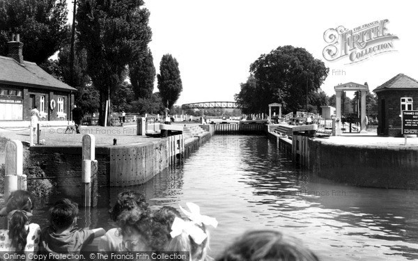 Photo of Teddington, The Lock c.1960