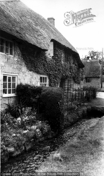 Photo of Teffont, Manor Farm c.1960