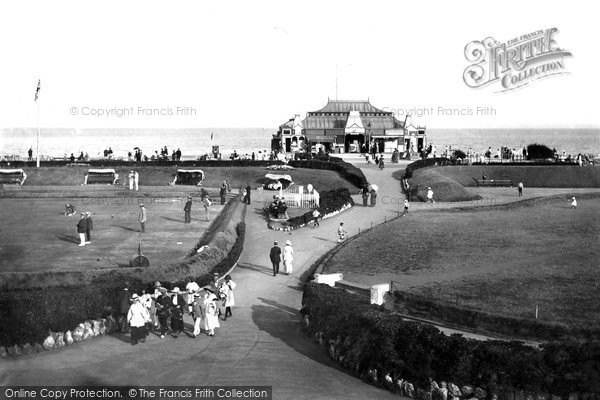 Photo of Teignmouth, Bowling Green And Pier 1918