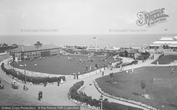 Photo of Teignmouth, Bowling Green And Pier Entrance 1931